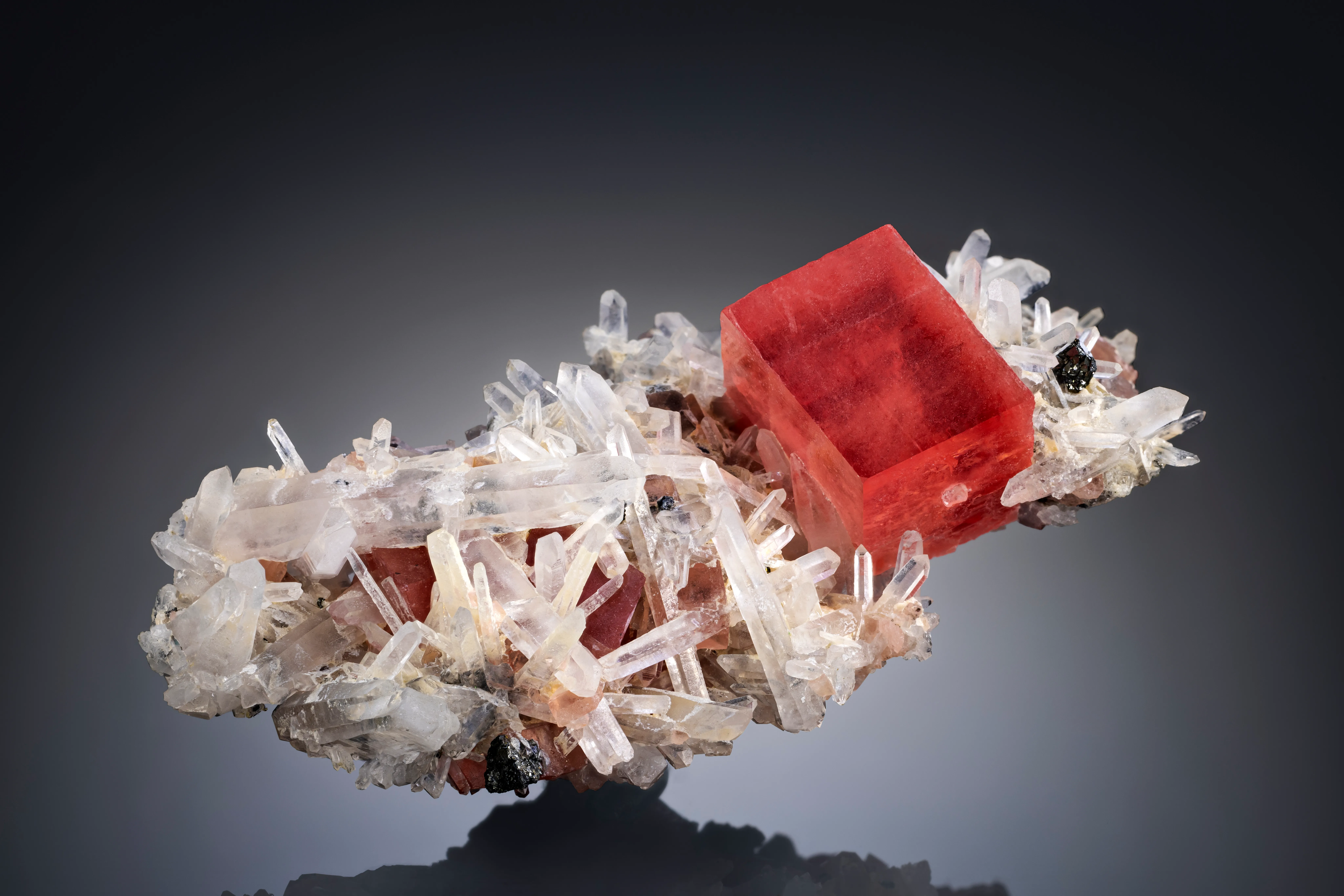 Rhodochorosite - image 1