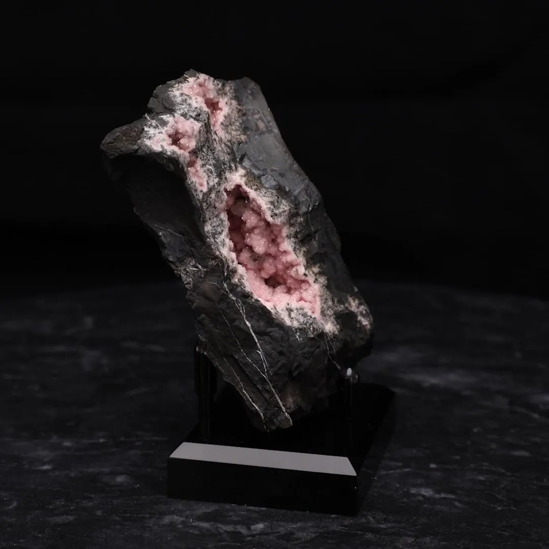 Rhodochrosite - image 2
