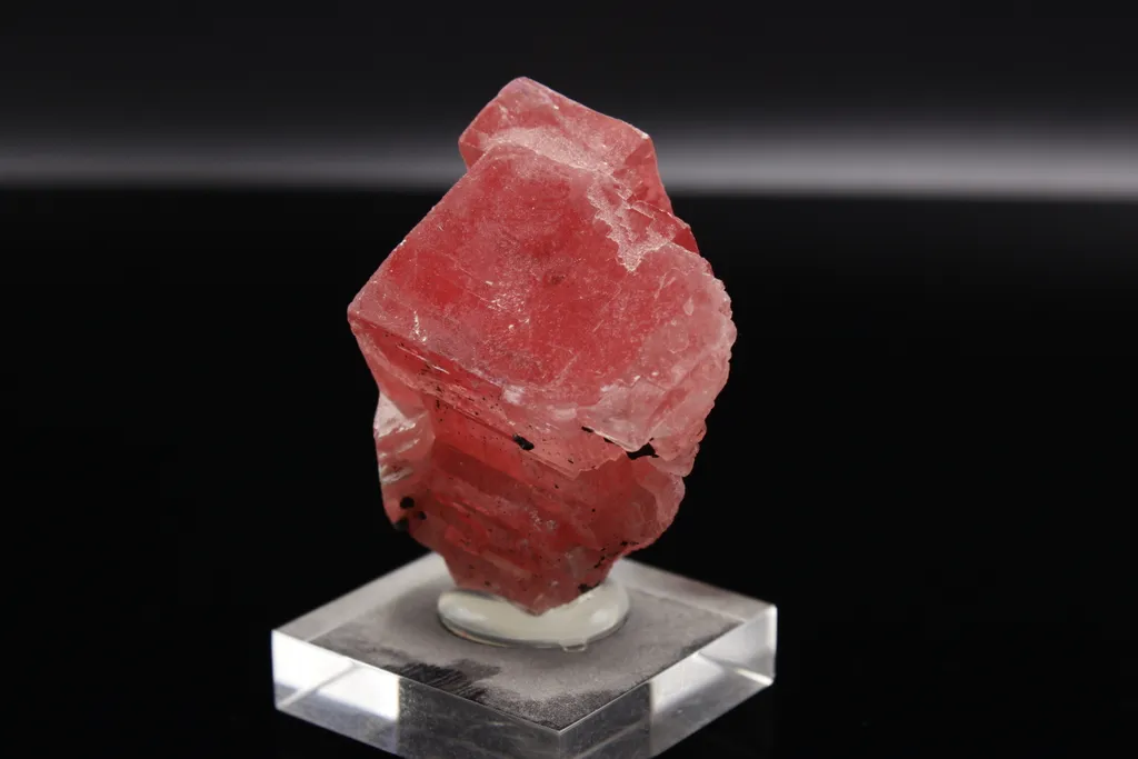 Rhodochrosite - image 2