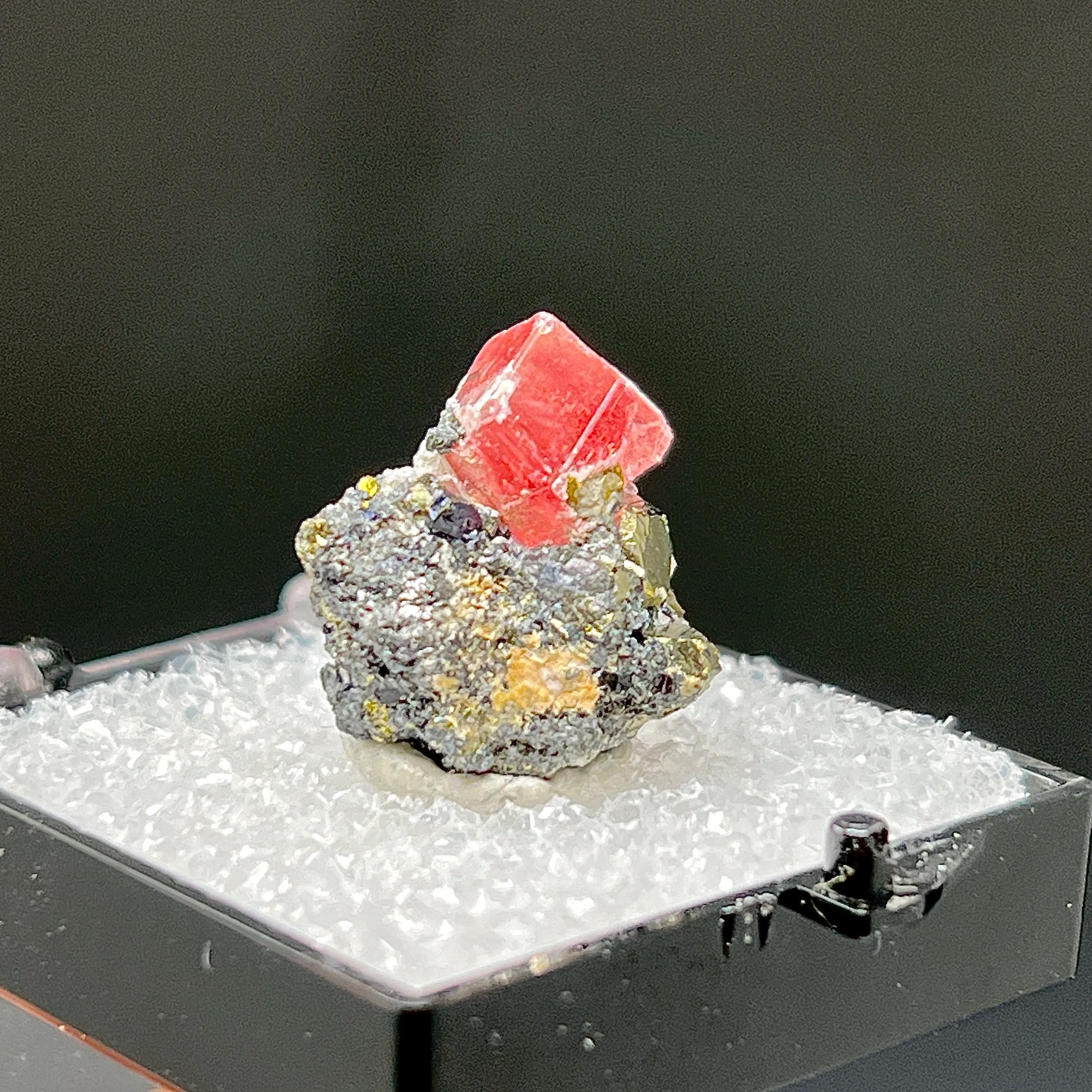 Rhodochrosite - image 3