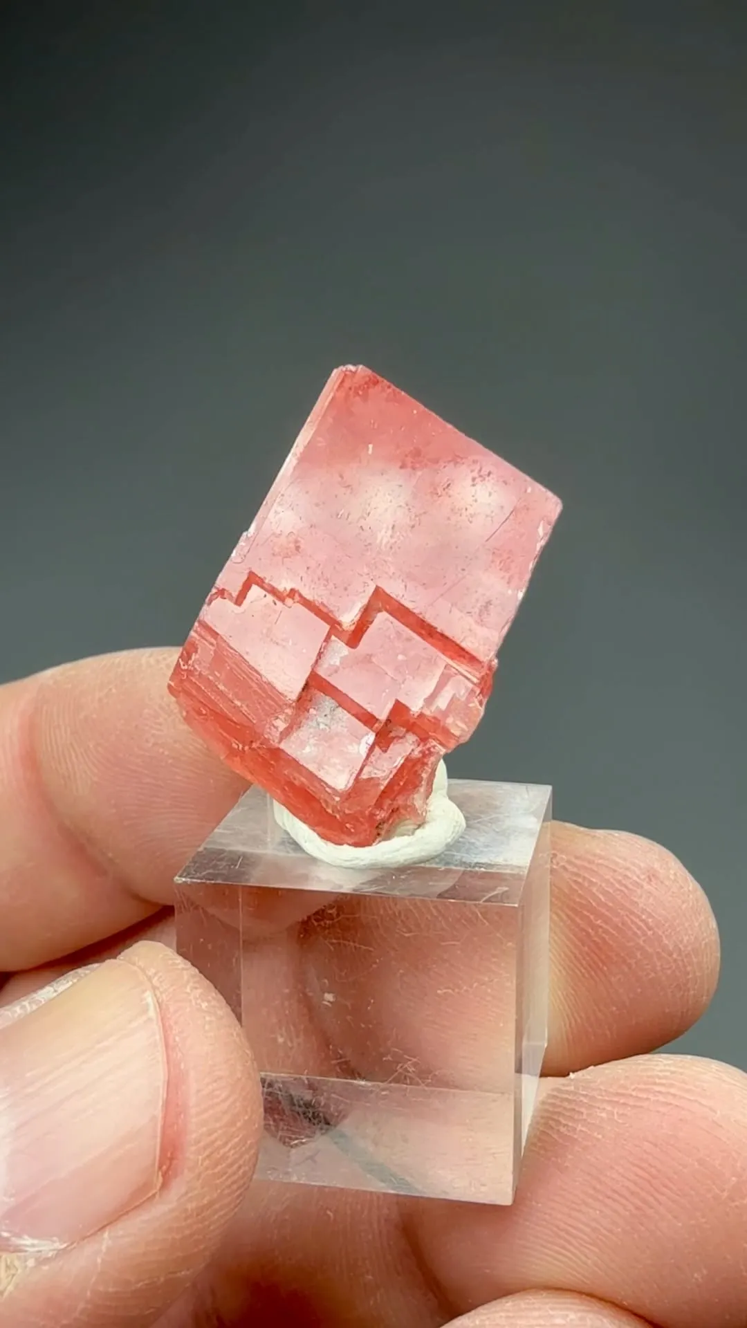 Rhodochrosite - image 2