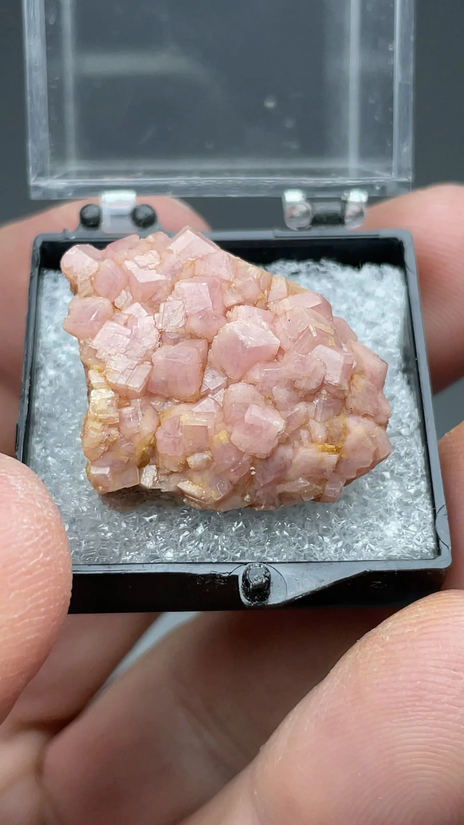 Rhodochrosite - image 2