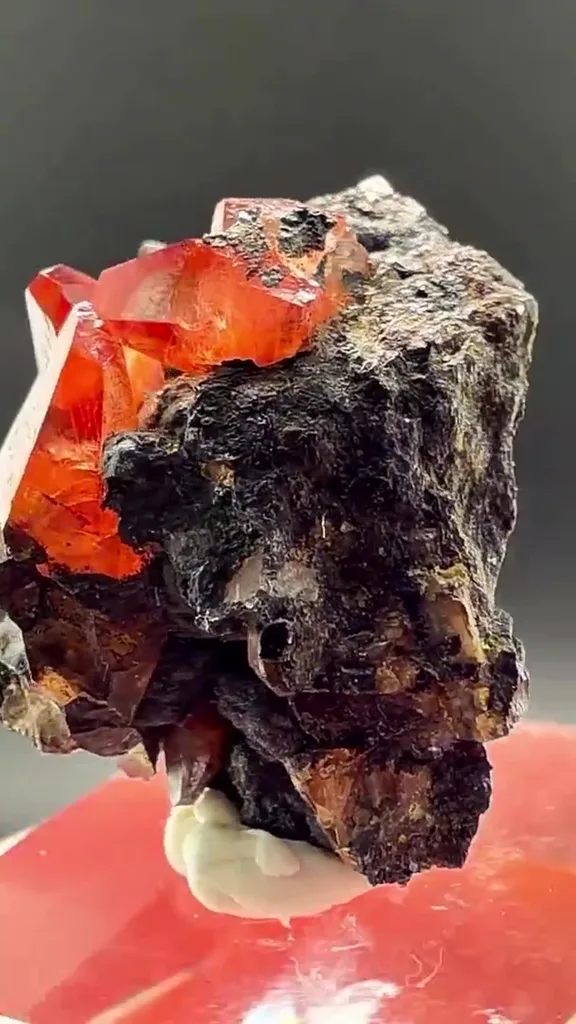 Rhodochrosite - image 2
