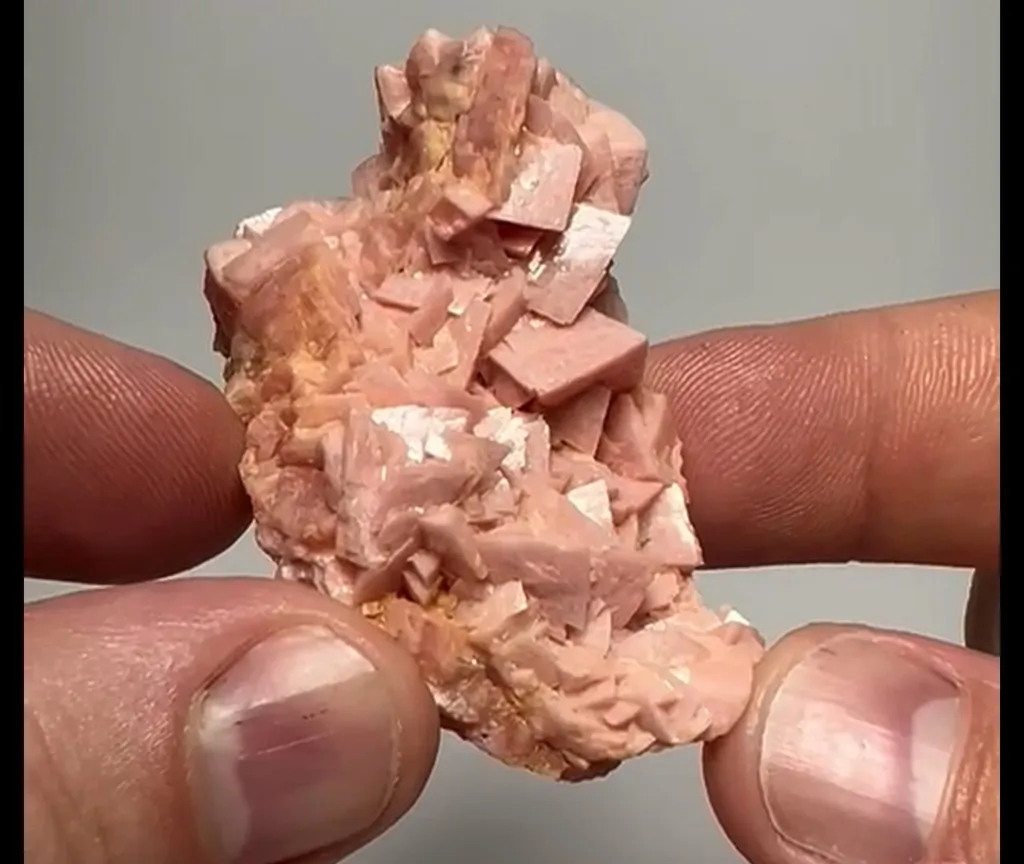 Rhodochrosite - image 2