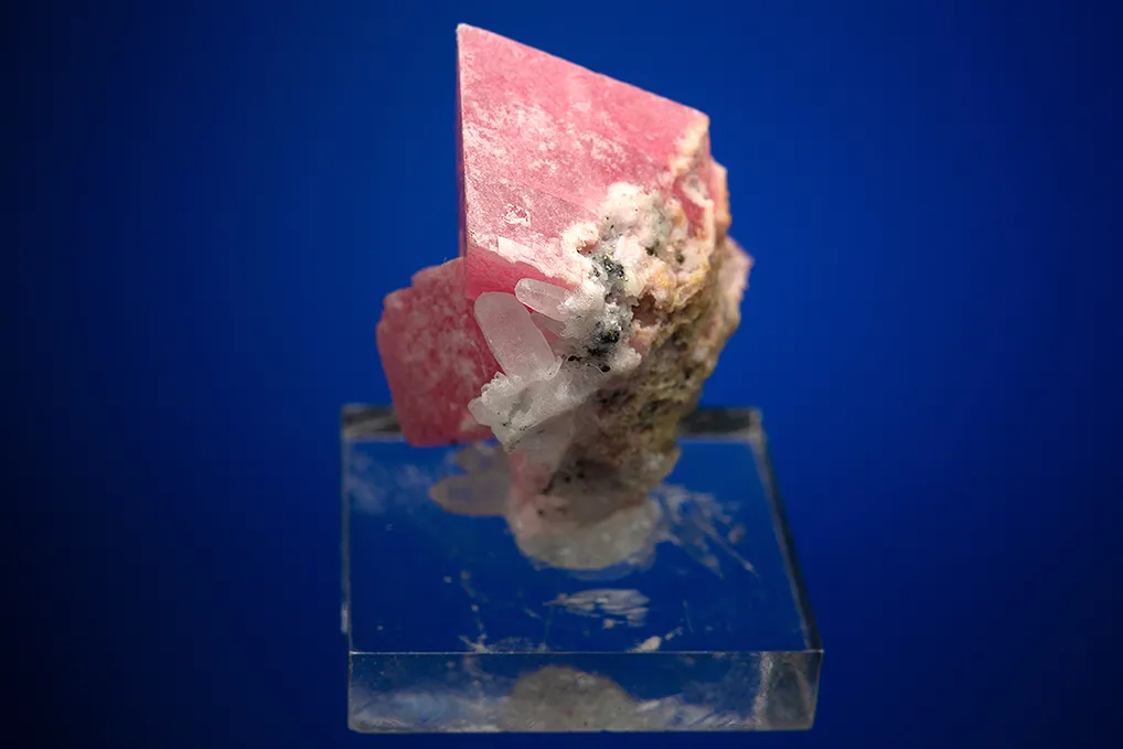 Rhodochrosite - image 2