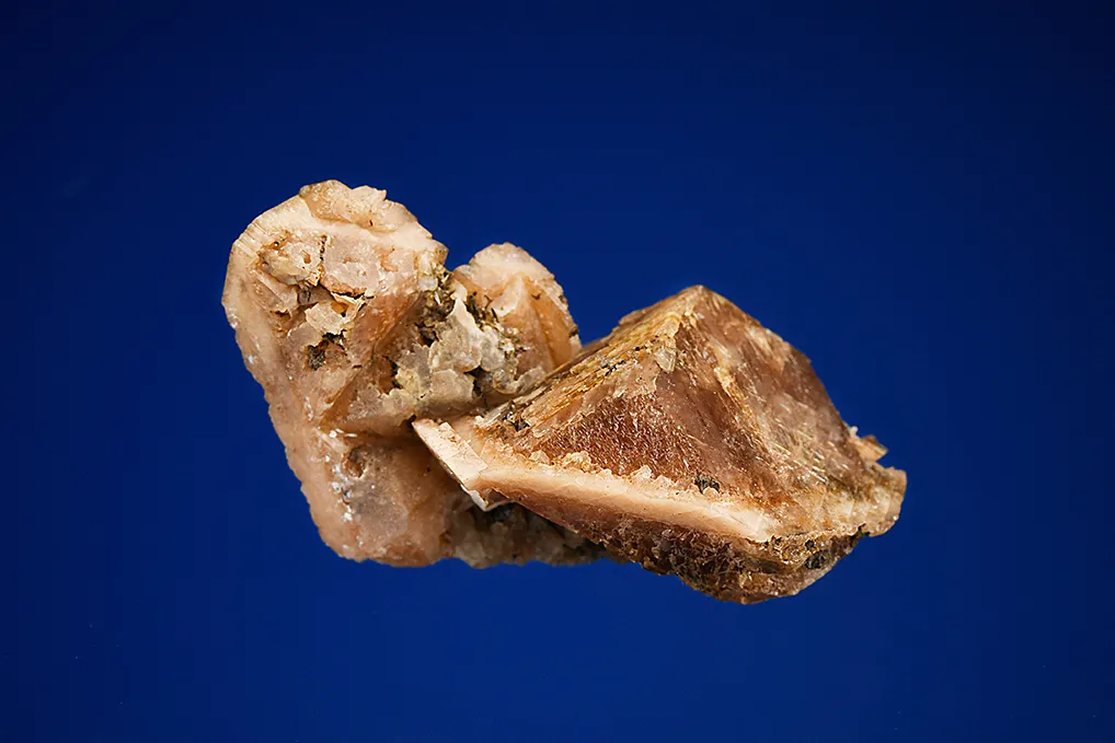 Rhodochrosite - image 4