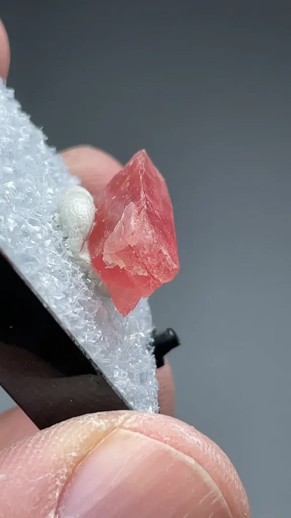 Rhodochrosite - image 2