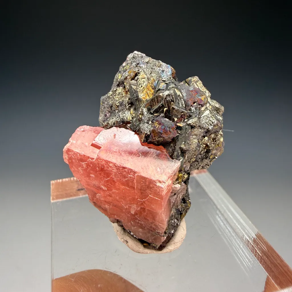 Rhodochrosite image