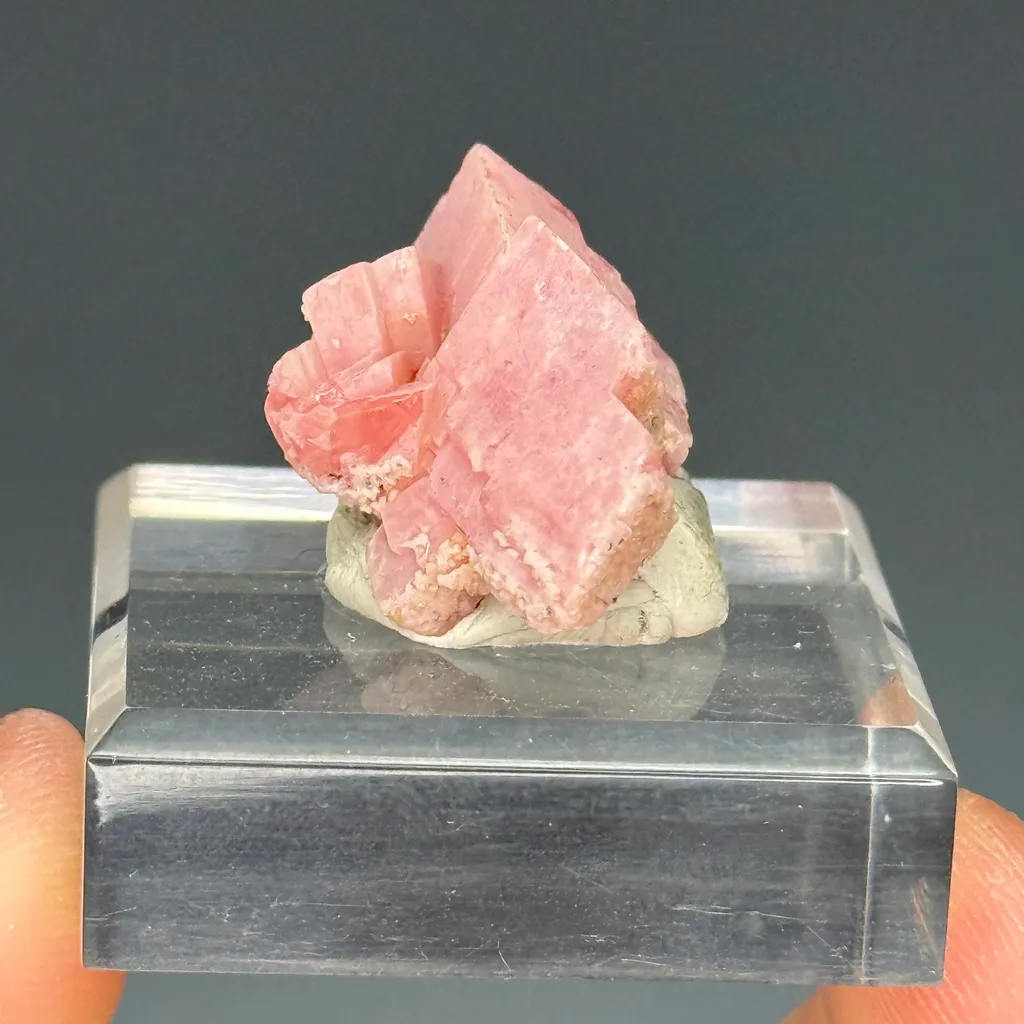 Rhodochrosite - image 4
