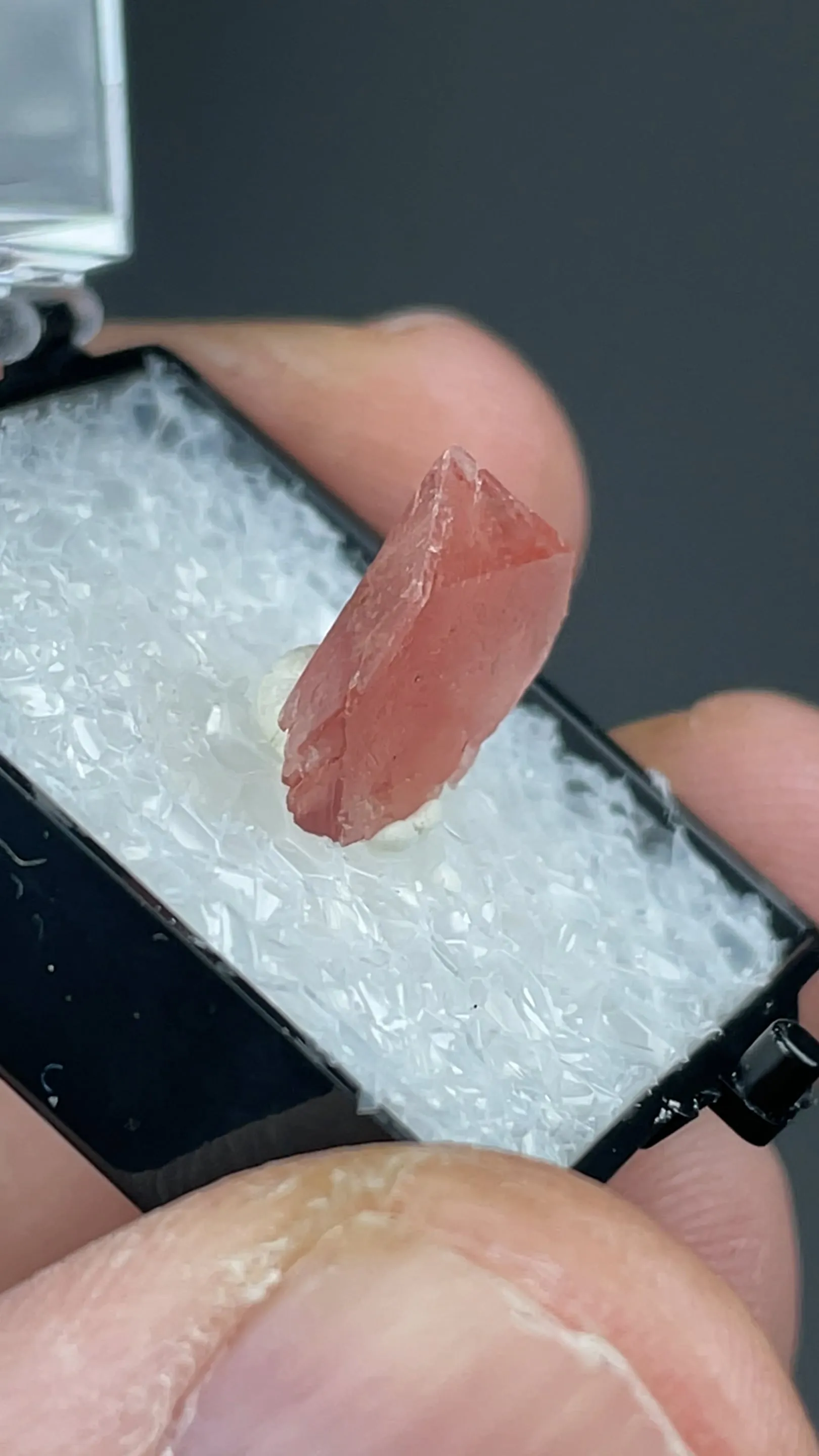 Rhodochrosite - image 2