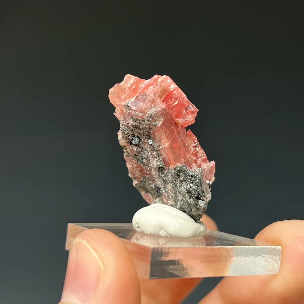 Rhodochrosite - image 4