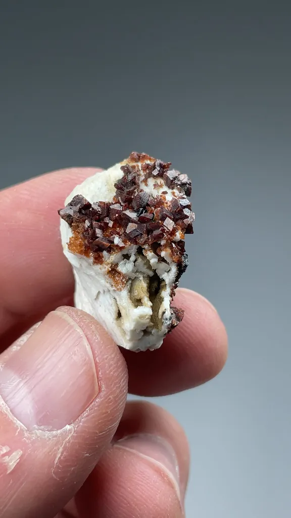 Rhodochrosite - image 2