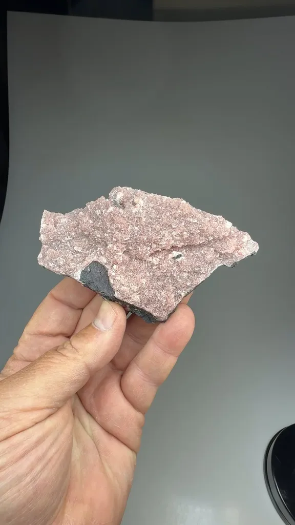 Rhodochrosite - image 2