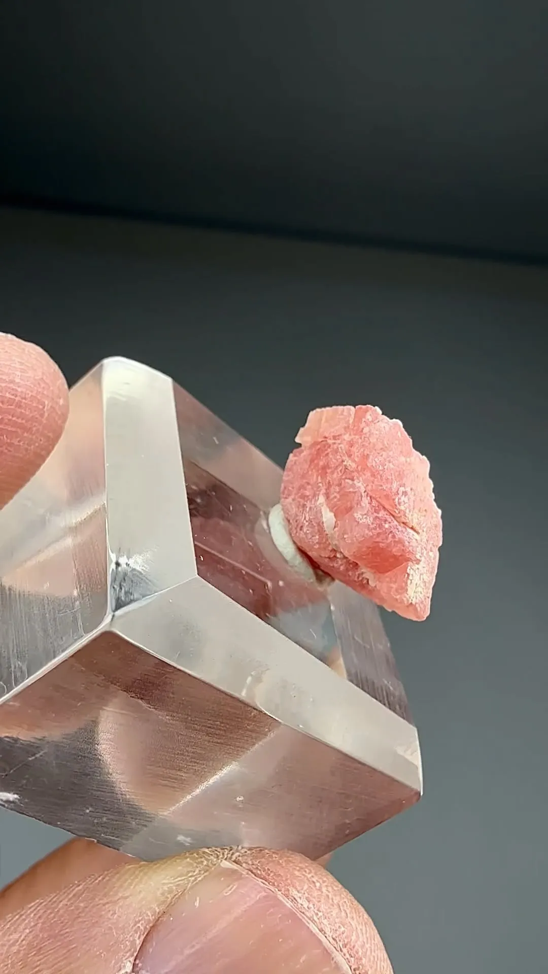 Rhodochrosite - image 2