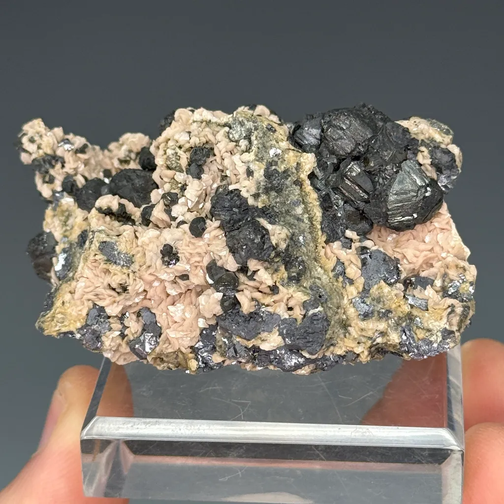 Rhodochrosite image