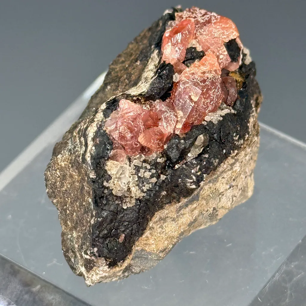 Rhodochrosite - image 2