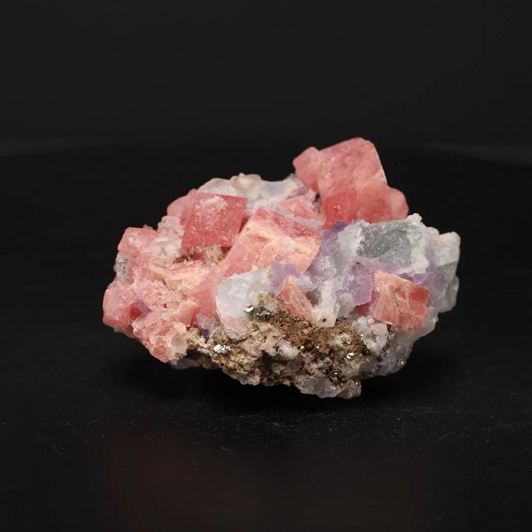Rhodochrosite, Fluorite - image 2