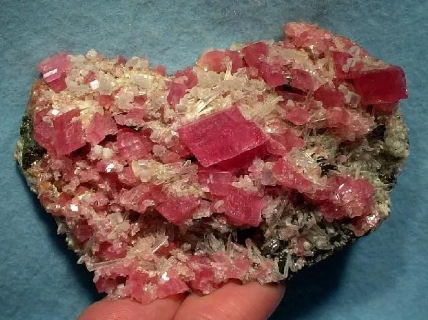 Rhodochrosite, Fluorite, Quartz image