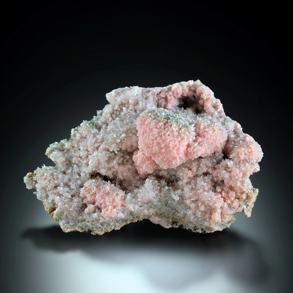 Rhodochrosite from Davidkovo ore field, Banite Municipality, Smolyan Province, Bulgaria - image 3