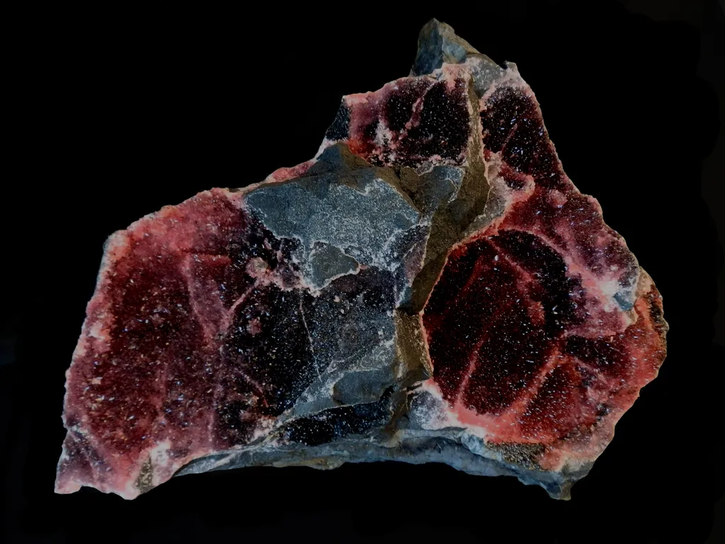 Rhodochrosite from Gabon, Haut-Ogooué Province, Mounana, Mounana Mine