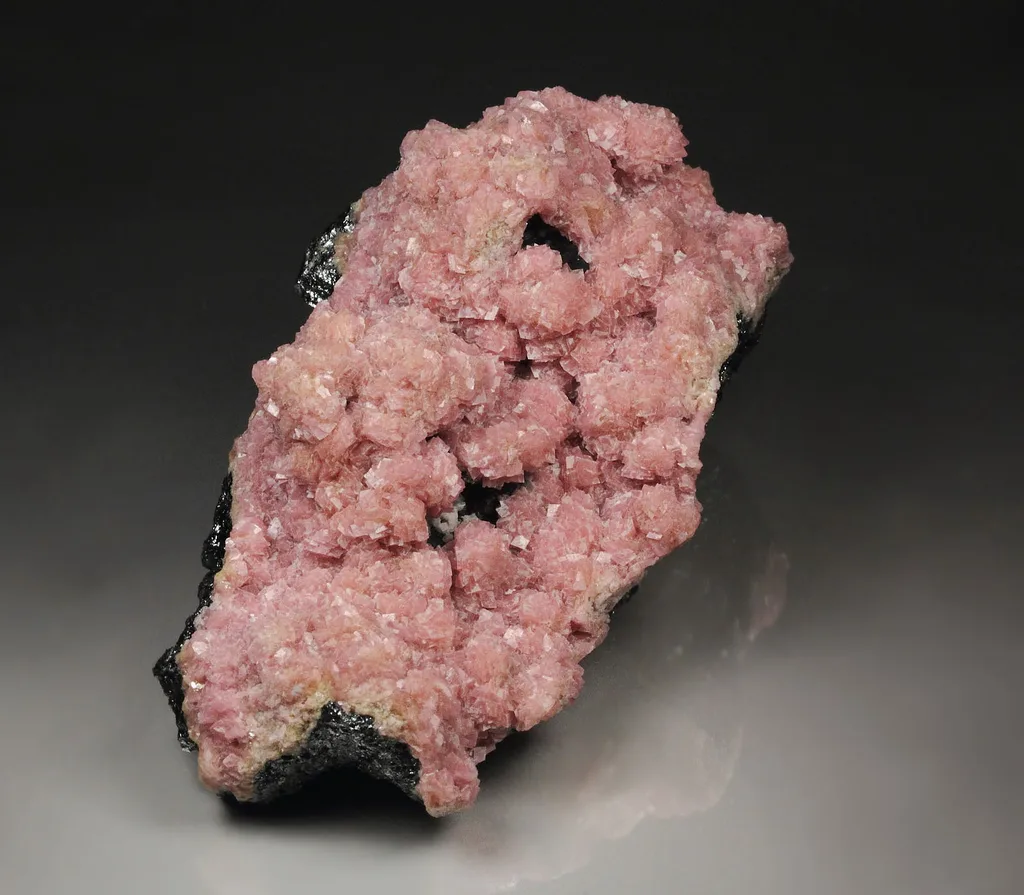 Rhodochrosite from Huarón mine, Huarón mining district, Huayllay District, Pasco, Peru - image 2