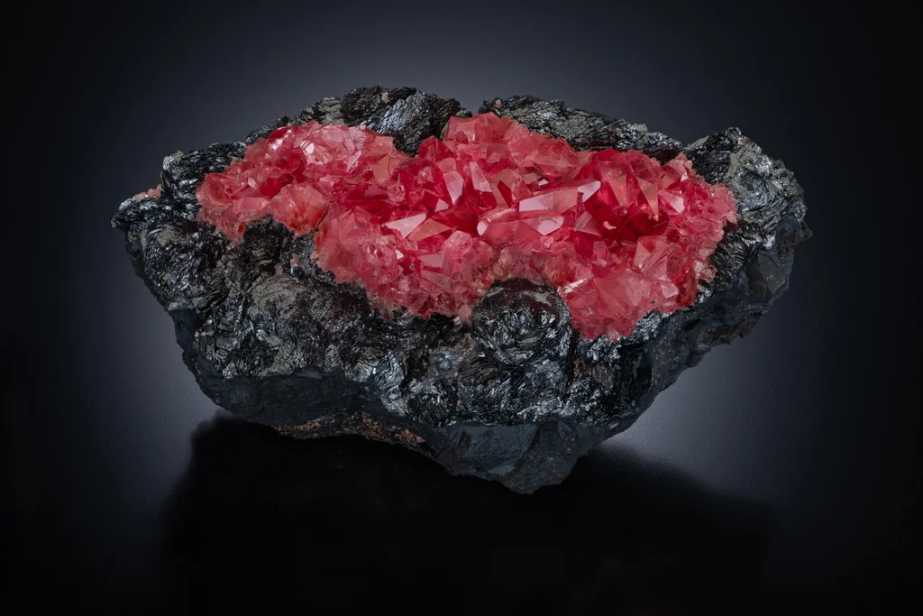 Rhodochrosite from N'Chwaning I Mine, N'Chwaning Mines, Northern Cape, South Africa image