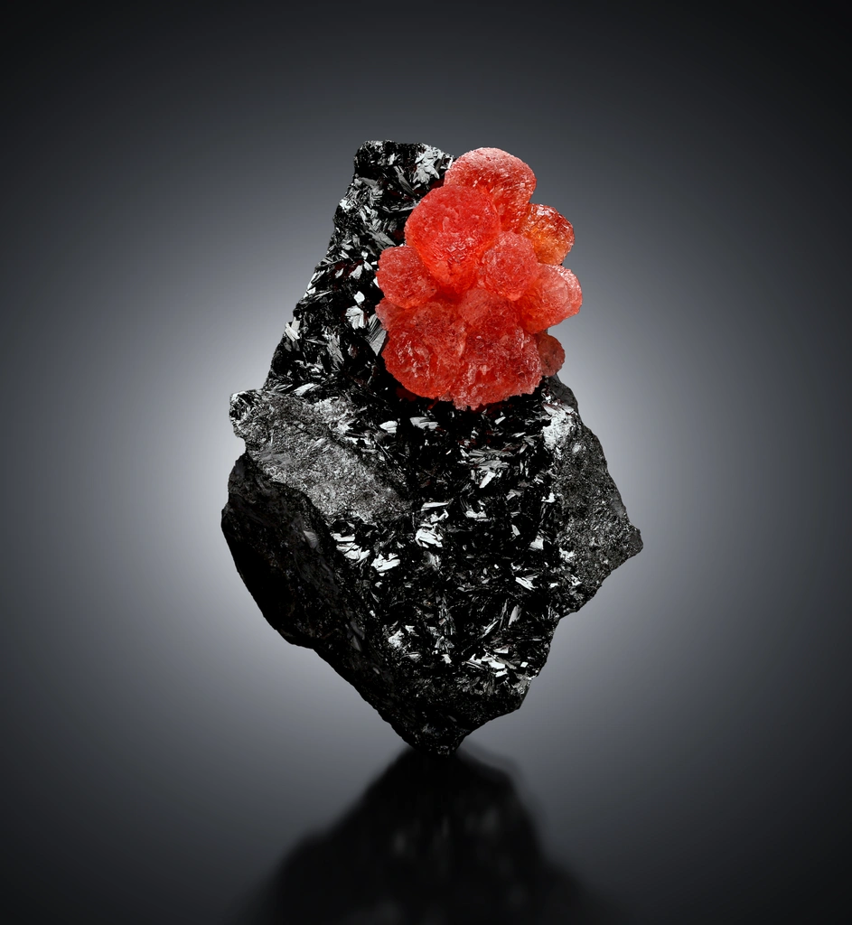 Rhodochrosite from N'Chwaning Mines, Northern Cape, South Africa image