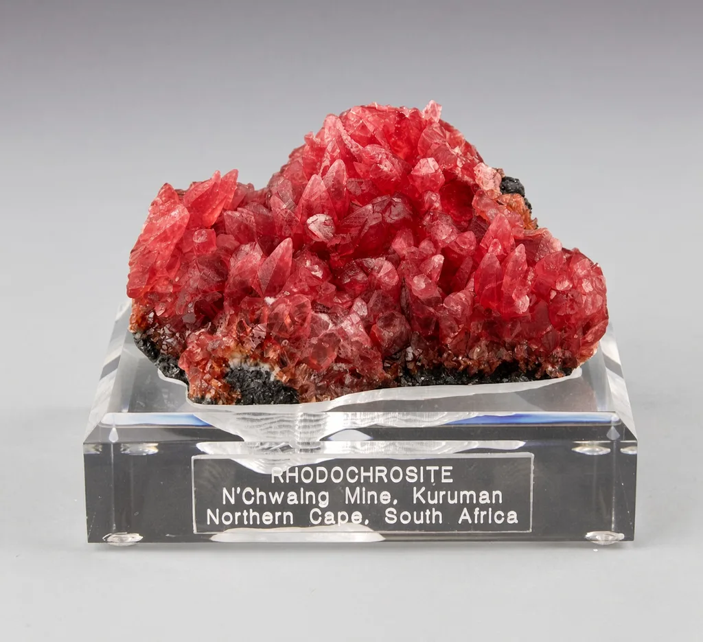 Rhodochrosite from N'Chwaning Mines, Northern Cape, South Africa image