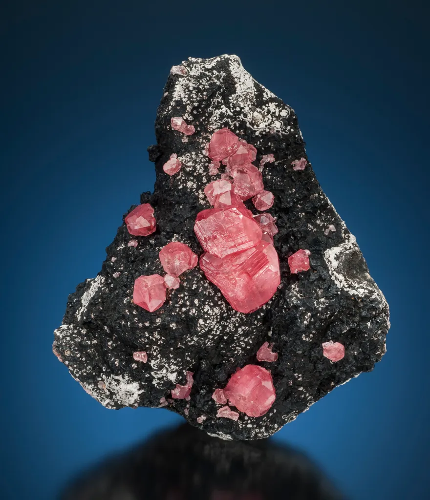 Rhodochrosite from Peru, Lima, Uchucchacua Mine image