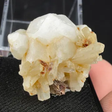 Rhodochrosite from Poudrette Quarry