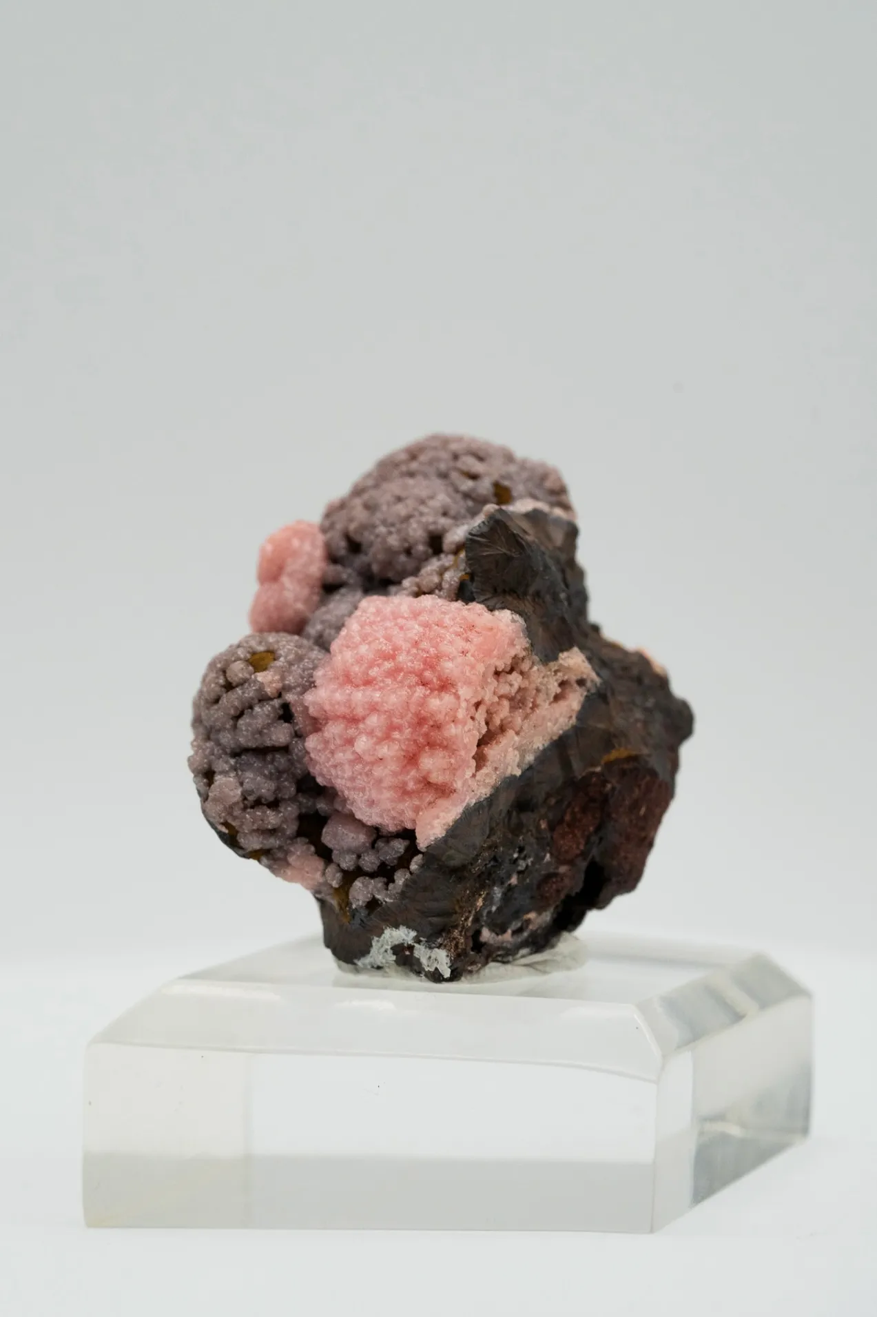 Rhodochrosite from South Africa, Northern Cape, N'Chwaning Mines, N'Chwaning III Mine - image 2