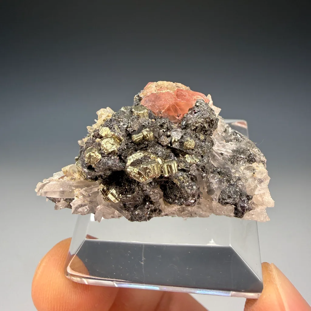 Rhodochrosite from Sweet Home Mine, Colorado, USA - image 1