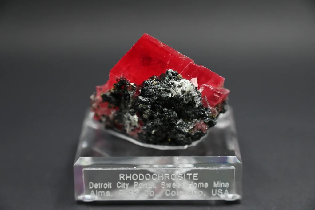 Rhodochrosite from Sweet Home Mine, Colorado, USA image