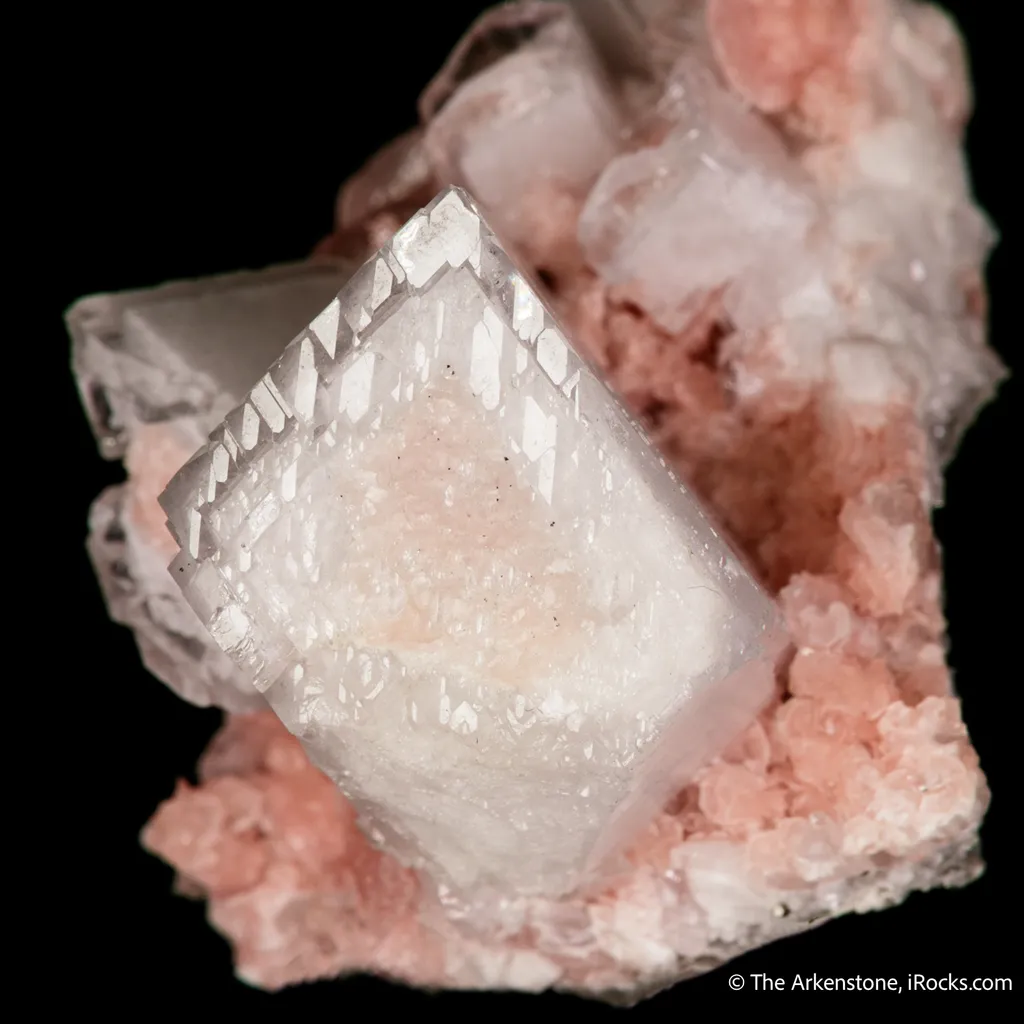 Rhodochrosite intergrown with Baryte - image 6