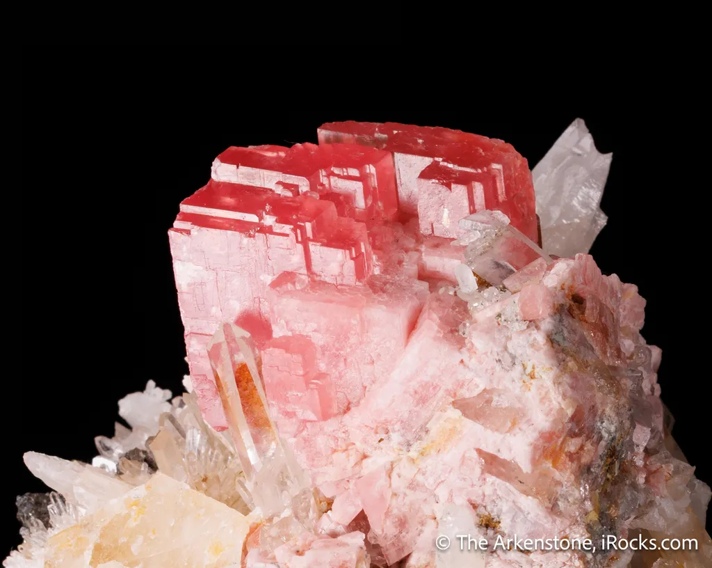 Rhodochrosite on Quartz - image 7