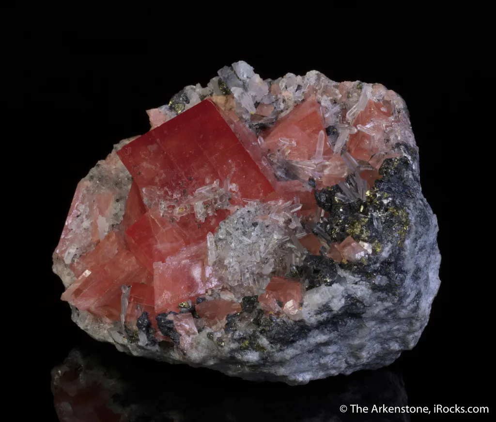 Rhodochrosite on Quartz and Tetrahedrite - image 4