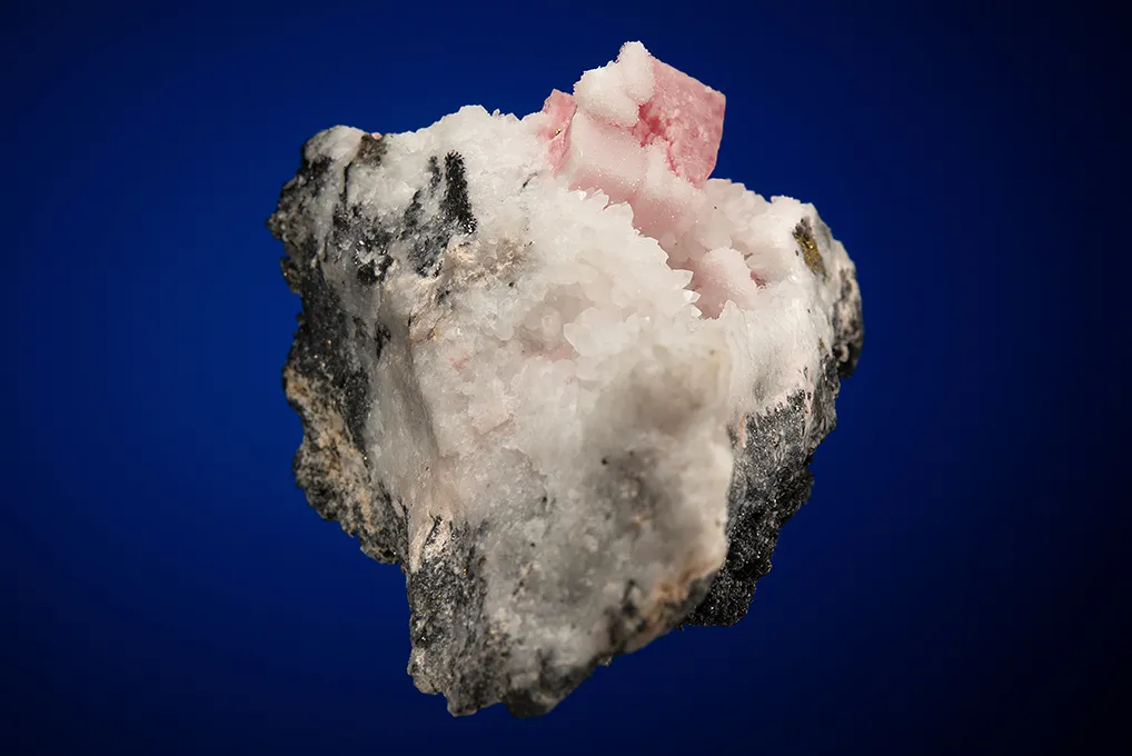 Rhodochrosite on Quartz - image 2