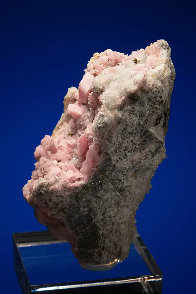 Rhodochrosite on Quartz - image 3