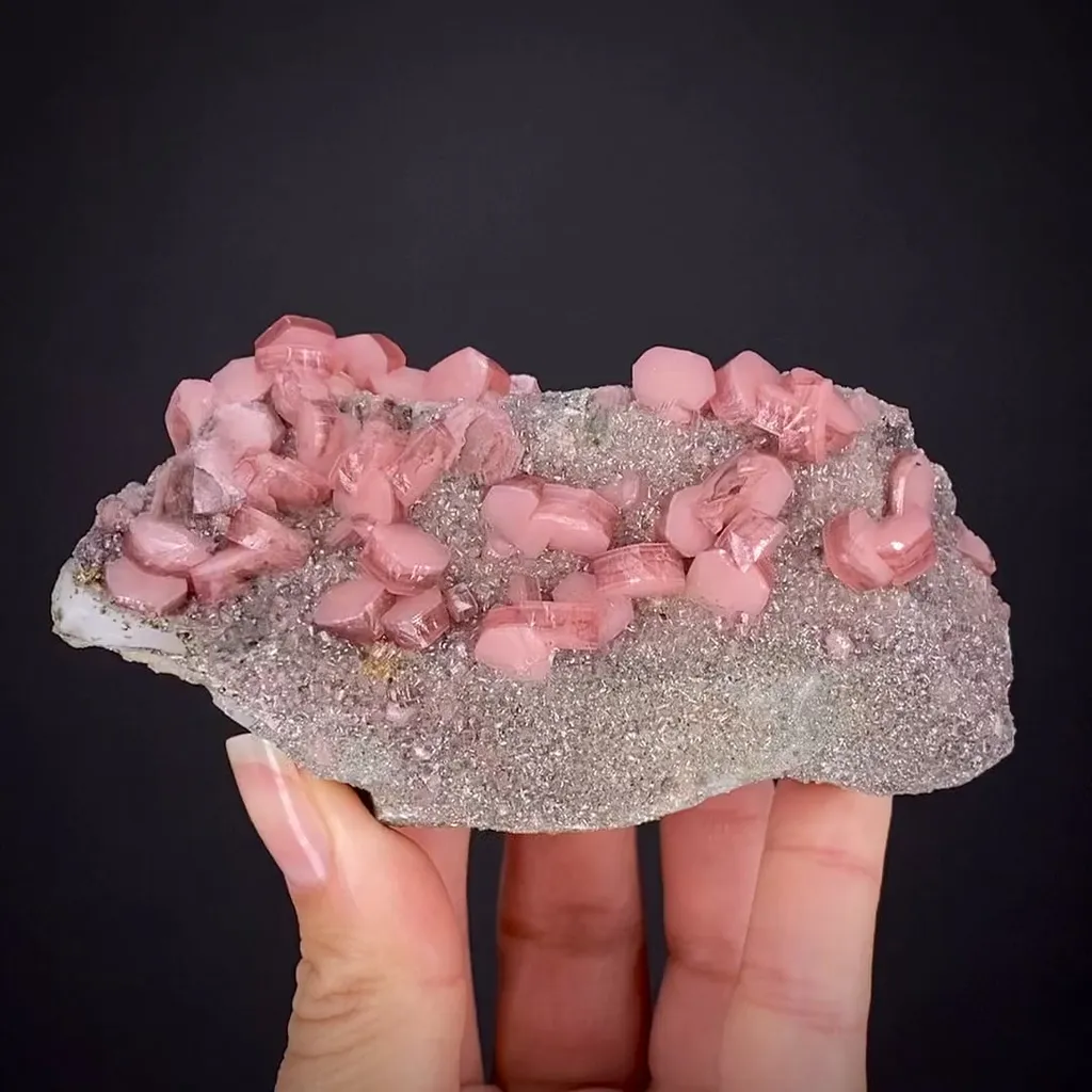Rhodochrosite on Rhodochrosite (new find) image