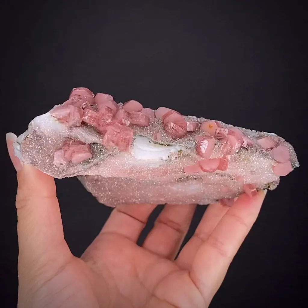 Rhodochrosite on Rhodochrosite (new find) image