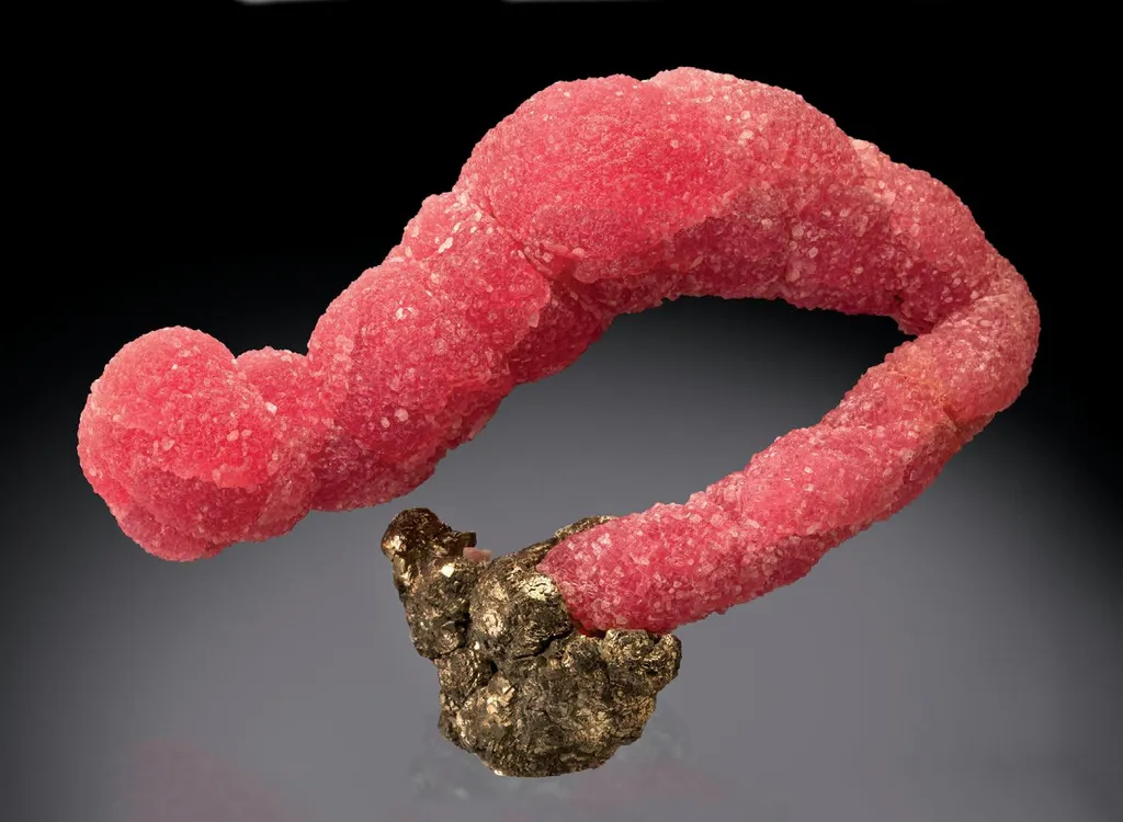 Rhodochrosite, Pyrite image