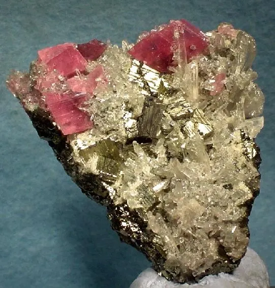 Rhodochrosite, Pyrite, Quartz image