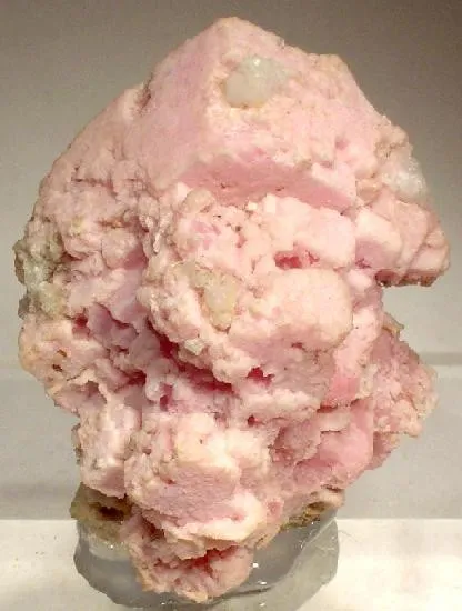 Rhodochrosite, Quartz image