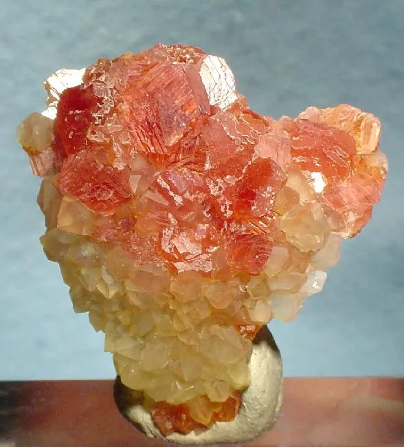 Rhodochrosite, Quartz image