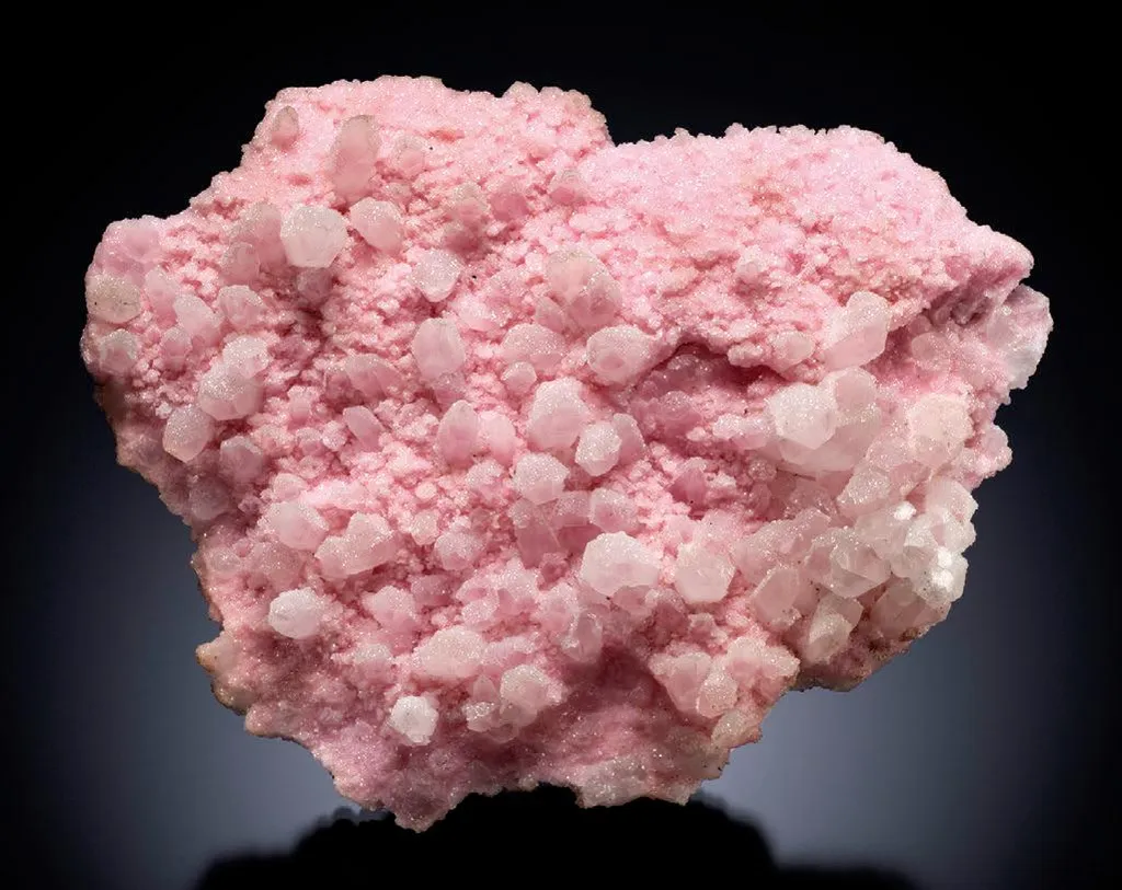 Rhodochrosite, Quartz image
