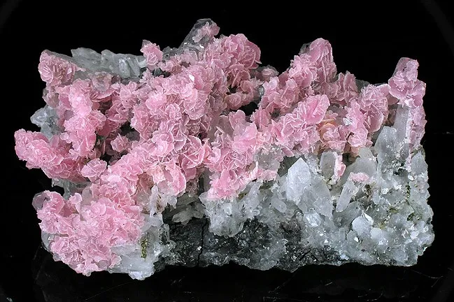 Rhodochrosite, Quartz image