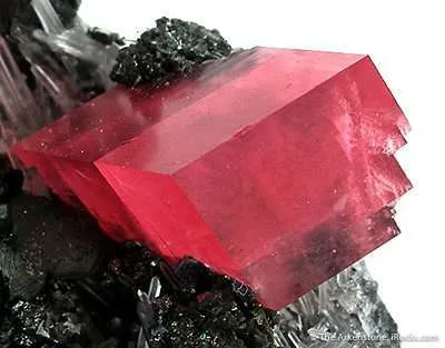 Rhodochrosite, Quartz, Chalcopyrite - image 3