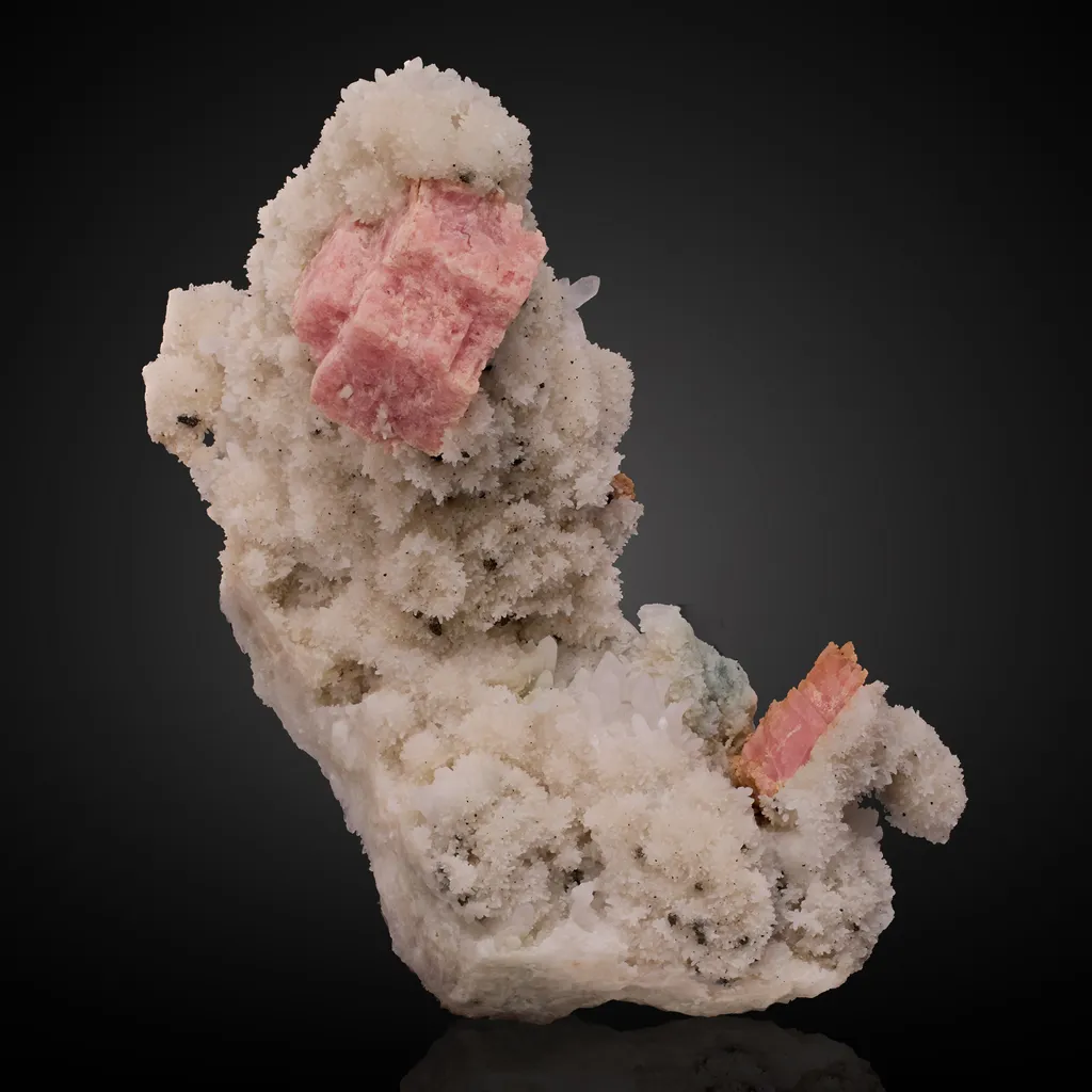 Rhodochrosite, Quartz image