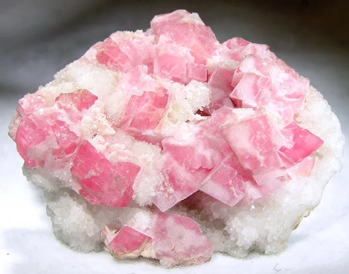 Rhodochrosite, Quartz image