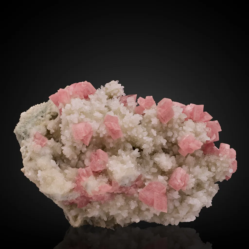 Rhodochrosite,  Quartz image
